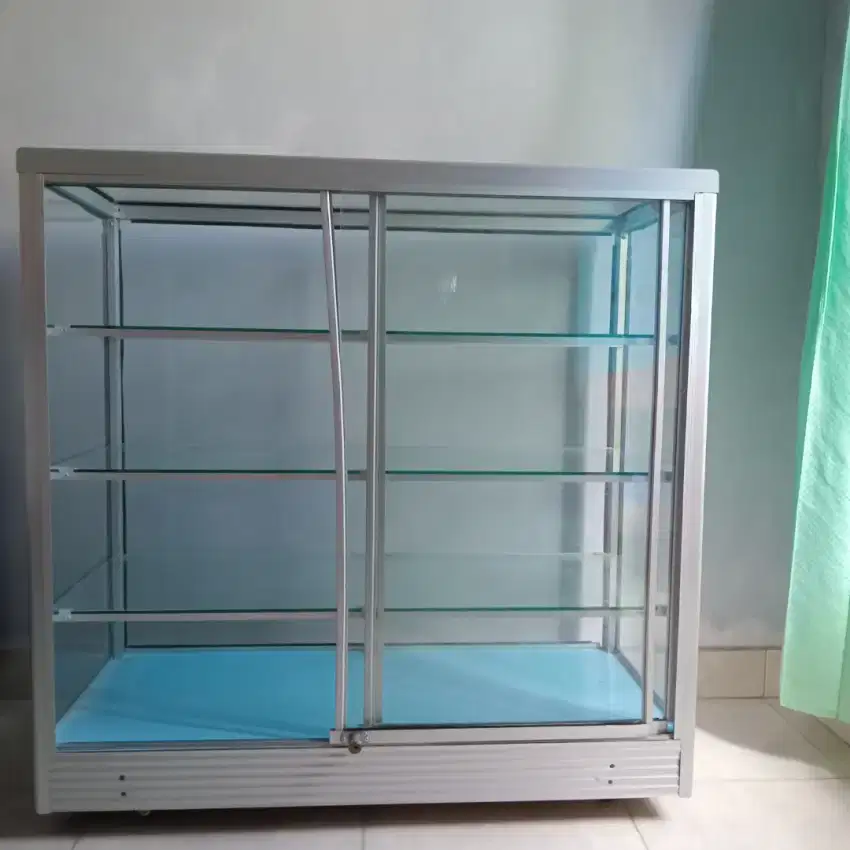 Etalase hp dan jualan