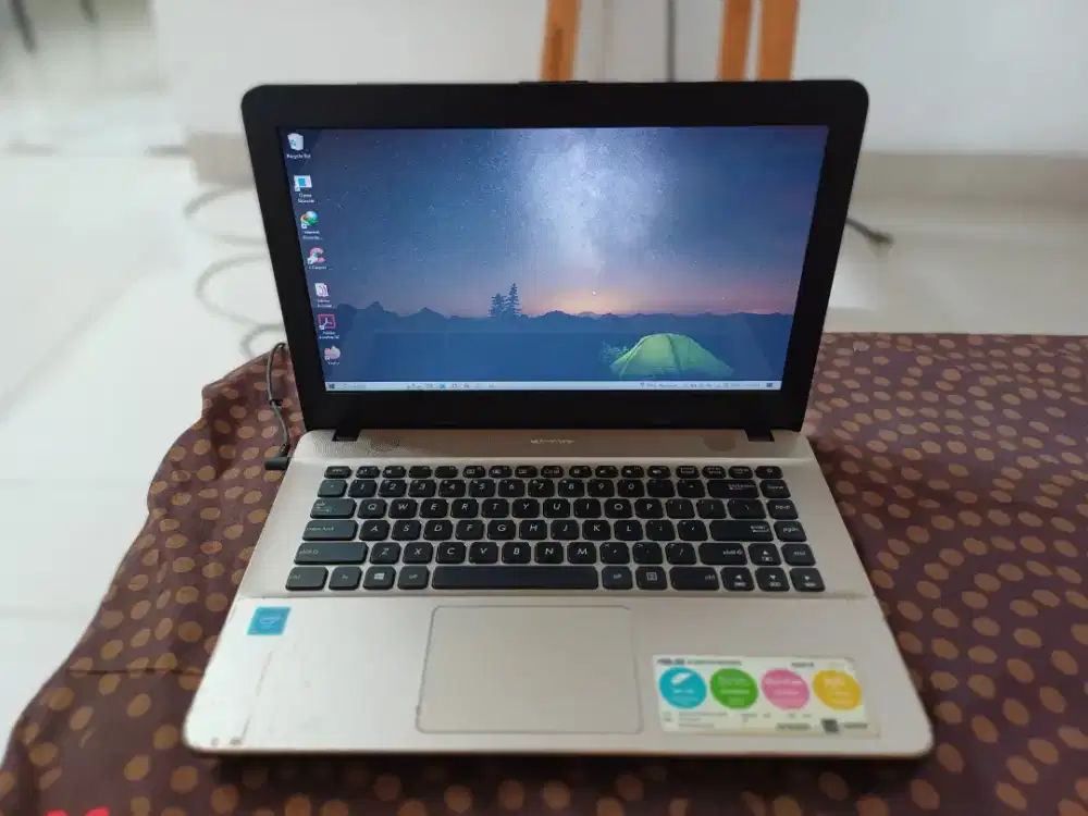 Dijual cepat BU, Laptop Asus X441S + Bonus tas laptop!