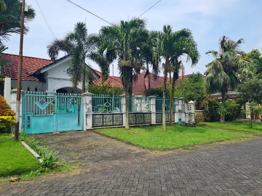 Hunian Kawasan Elite Perumahan Araya Malang Row Jalan Kembar
