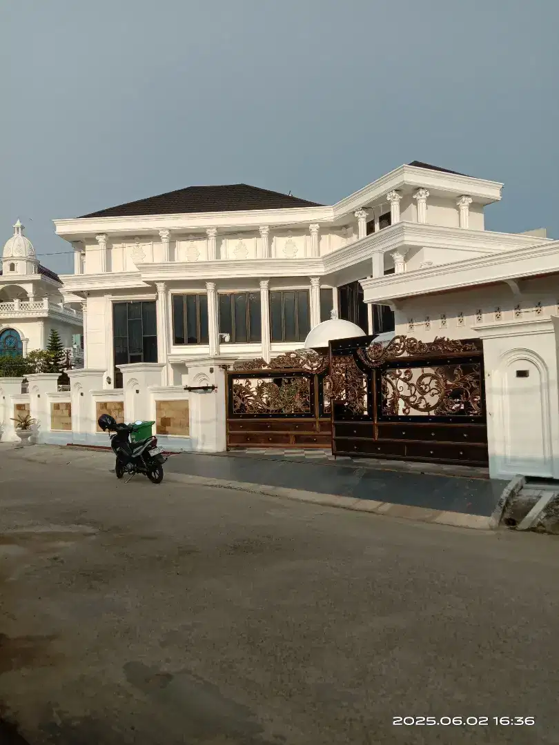 Dijual rmh mewah 2,5lt 5km sako