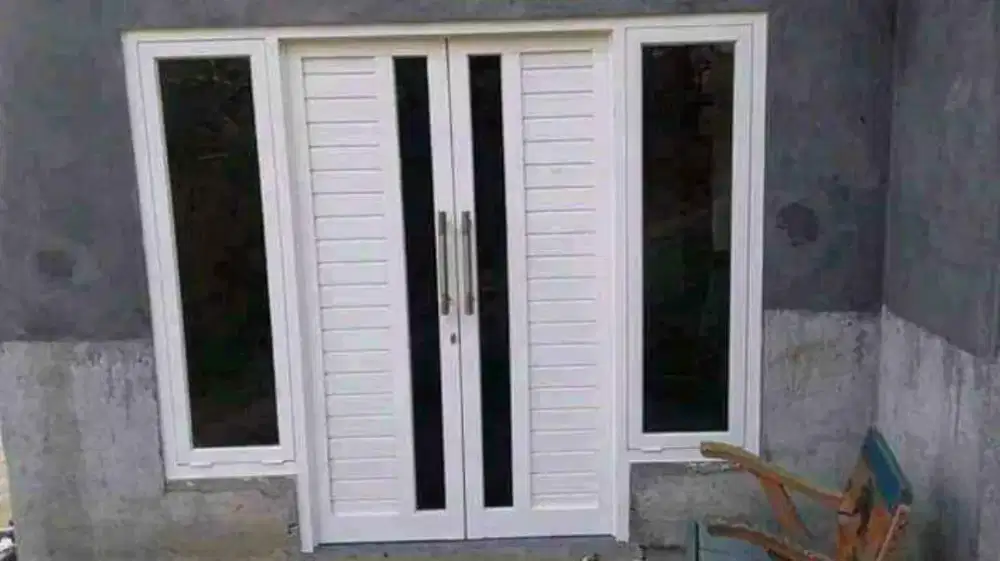 Jual kusen pintu satu dan pintu dua dari bahan aluminium dan kayu