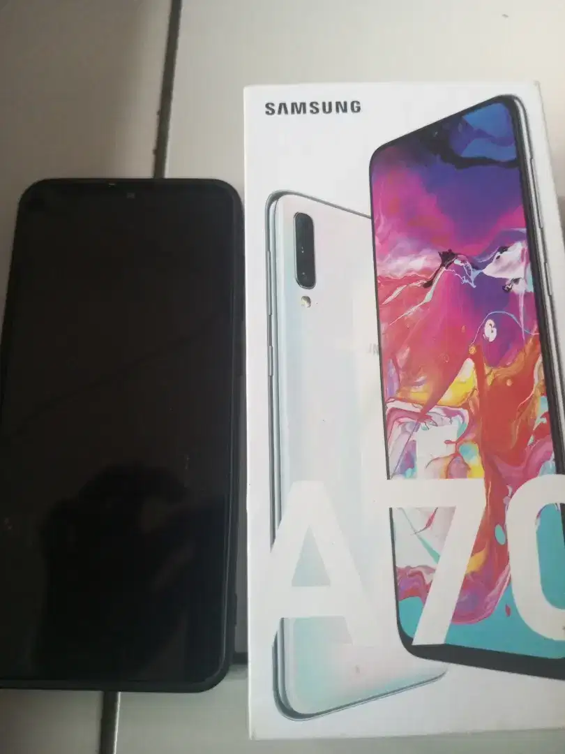Samsung A70 lengkap Dus