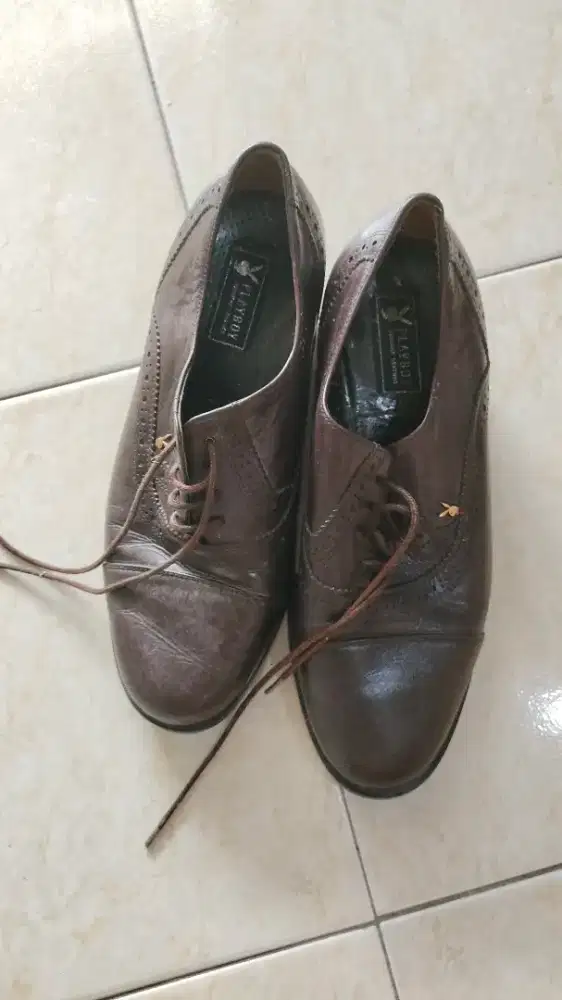 Sepatu Playboy Original
