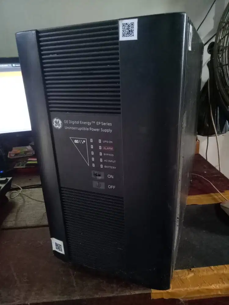 UPS GENERAL ELECTRIC EP 2000 T (18549) - TANPA BATERAI - NORMAL