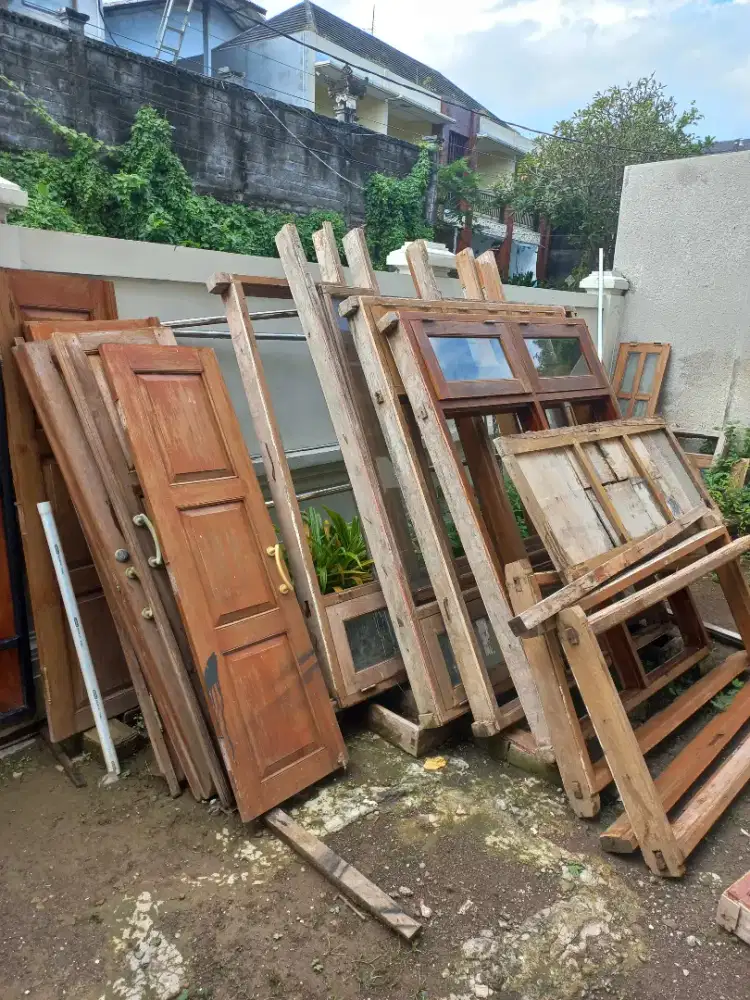pintu jati, kusen jati dan jendela jati bekas renovasi