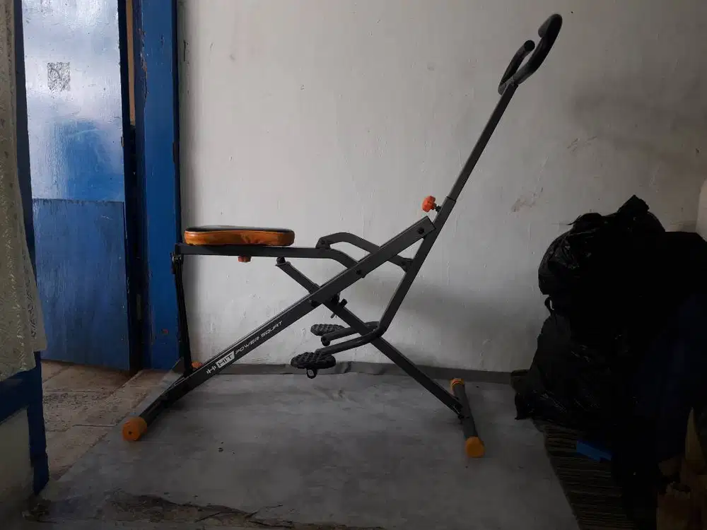 Alat pengecil perut Hit Power Squat