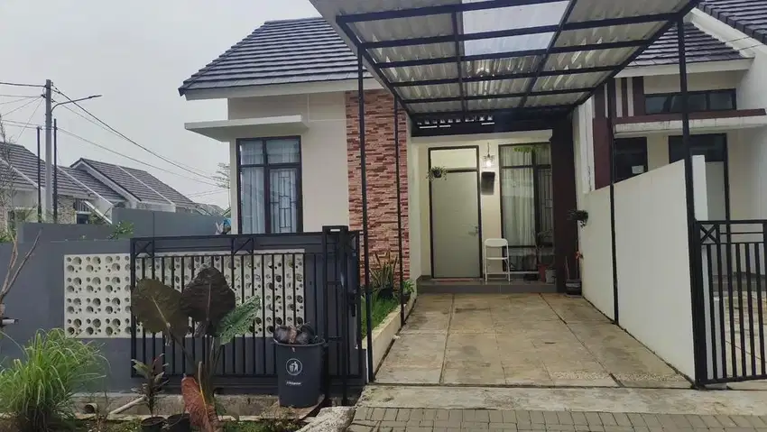 Dijual Murah Rumah Hook di Bukit Cimanggu City Bogor
