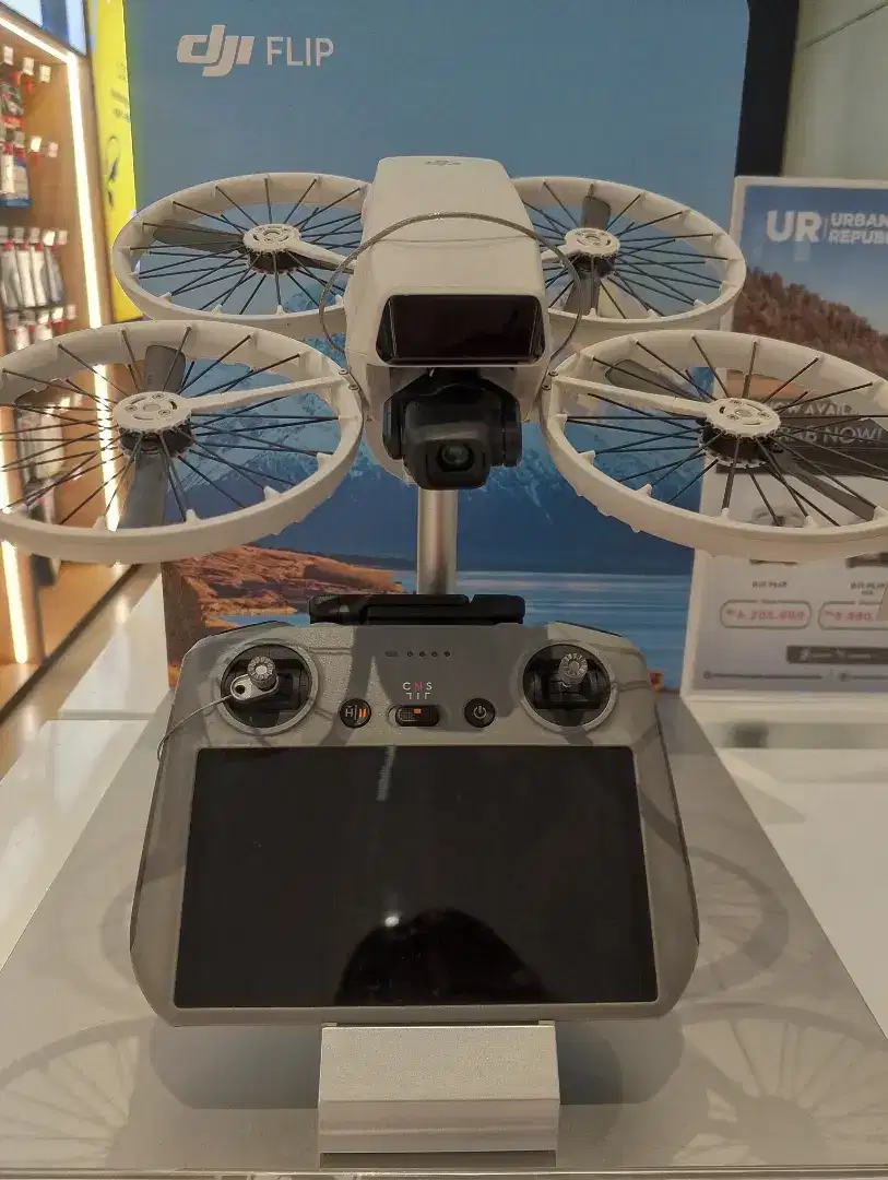 DJI FLIP (DJI RC 2)