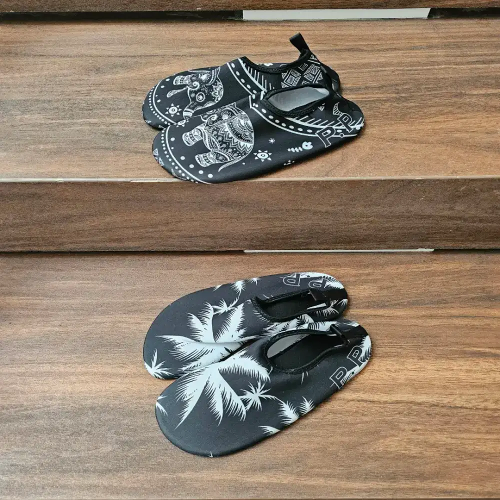 SEPATU PANTAI renang surfing karang motif