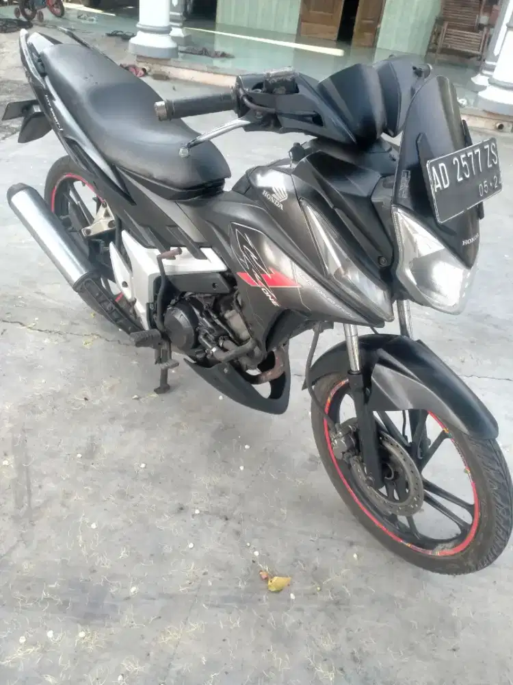 Cs1 th 2009st mesin bagus standar body utuh