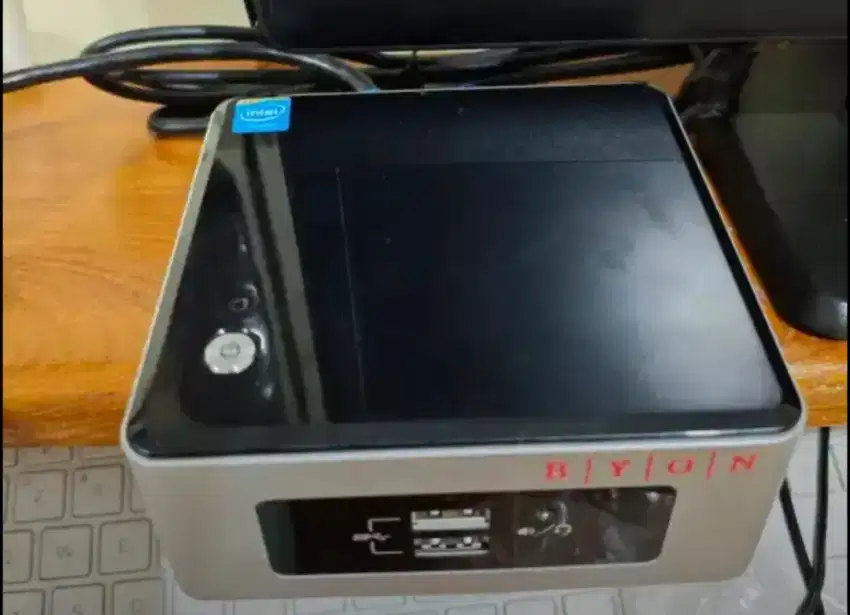 Mini PC NUC5CPYH