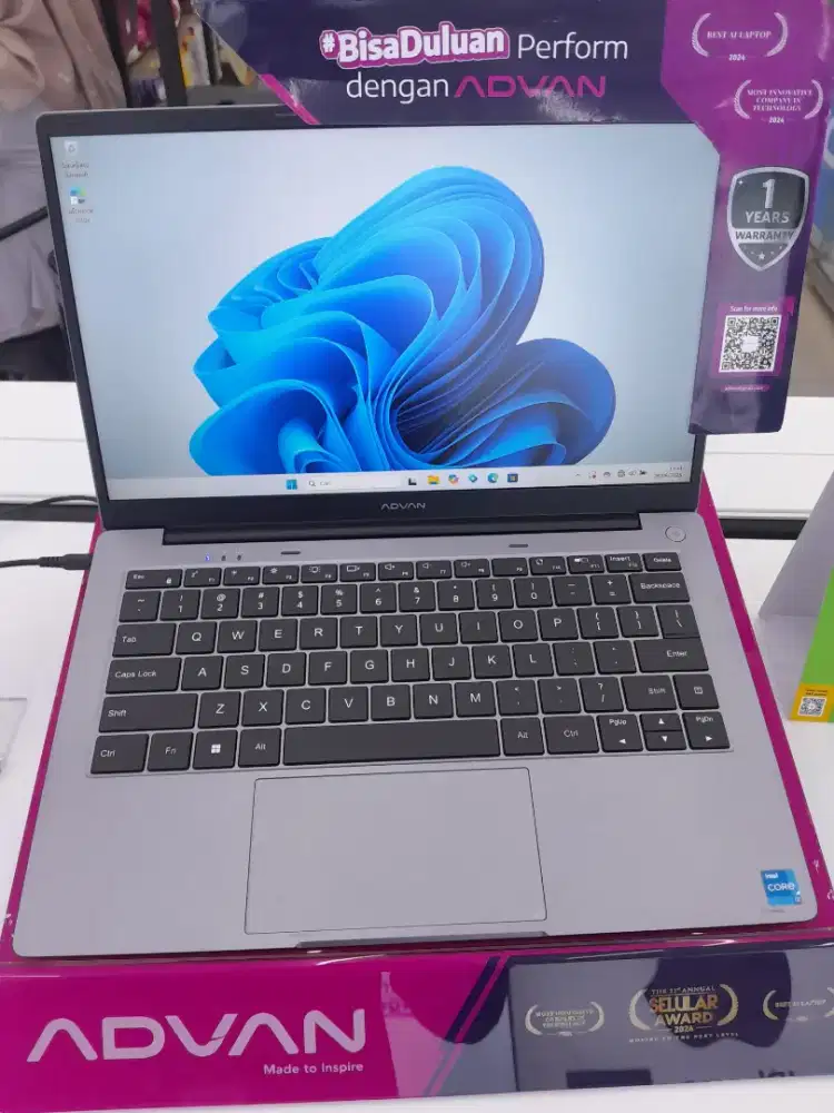 Laptop Advan Workplus 16/512GB