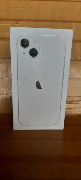 iPhone 13 128 Starlight New BNIB
IBOX