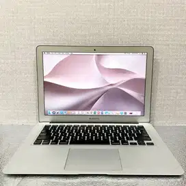 Laptop second Macbook Air 2012 Core i7 Ram 8Gb Ssd 500Gb