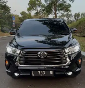 Innova Reborn 2021 V AT Diesel