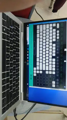 TERIMA SERVICE LAPTOP DAN UPGRADE