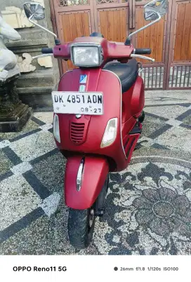 vespa lx 150 s 2015 merah marun