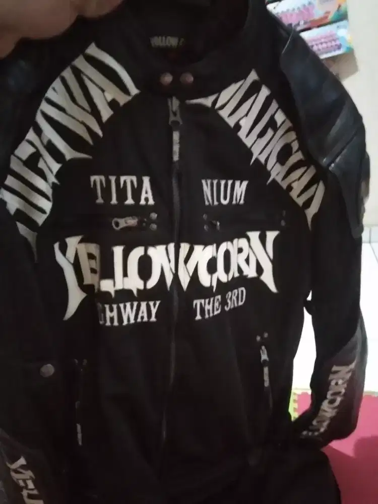Jaket Yellow Corn