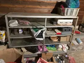 Rak Etalase Kaca