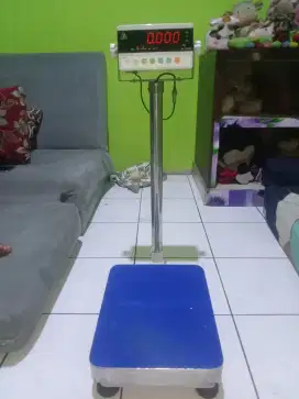 Timbangan digital merek ALEXA