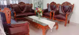 Jual set kursi tamu ukir kayu. Harga nego