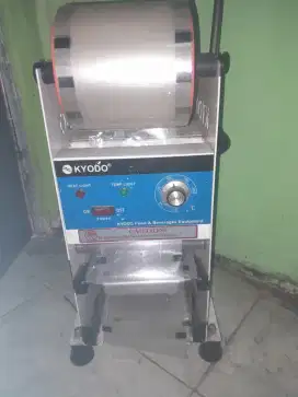 Cup seller bekas jualan boba
