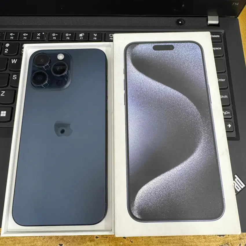 Iphone 15 pro max 512 blue titanium ibox