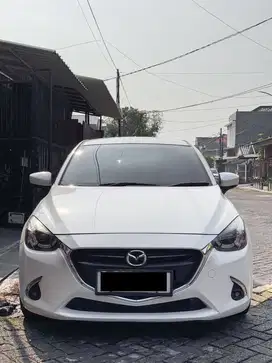 Mazda 2 R AT Skyactiv 2017