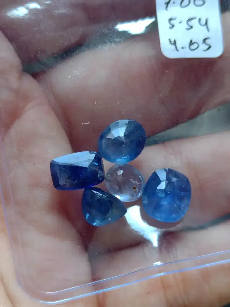 Blue Sapphire Ceylon Srilanka