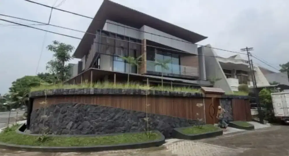 Rumah Cantik Manyar Surabaya