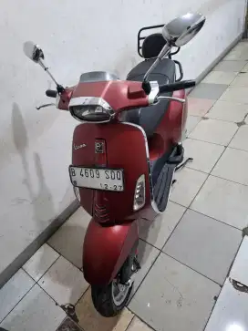 Vespa sprint 150 i-get 2017 cakep