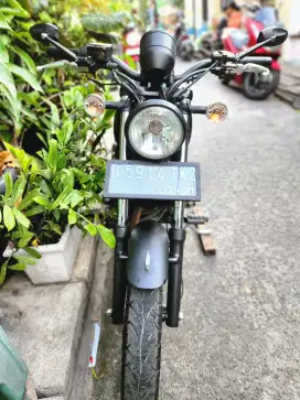 BENELLI MOTOBI EVO EFI PE 200 HITAM TAHUN 2022 SUPERB ISTIMEWA MURAH!