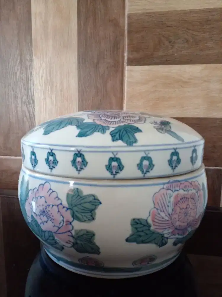 Keramik Antik Langka