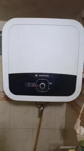 Water heater Ariston