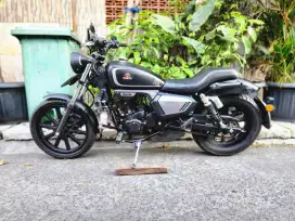 BENELLI MOTOBI EVO EFI PE 200 HITAM TAHUN 2022 SUPERB ISTIMEWA MURAH!