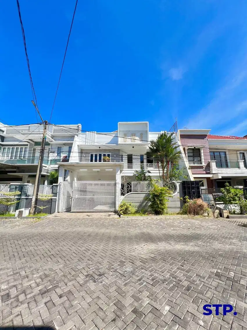 Jual cepat! Rumah mewah Dharmahusada Megah Permai