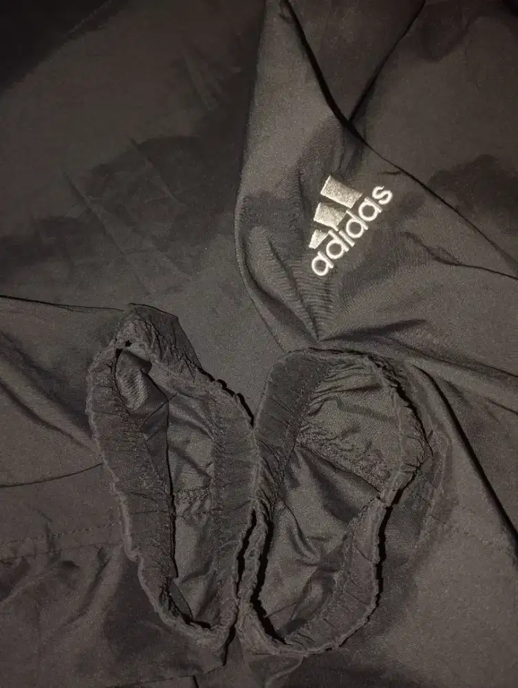 Adidas lengan panjang