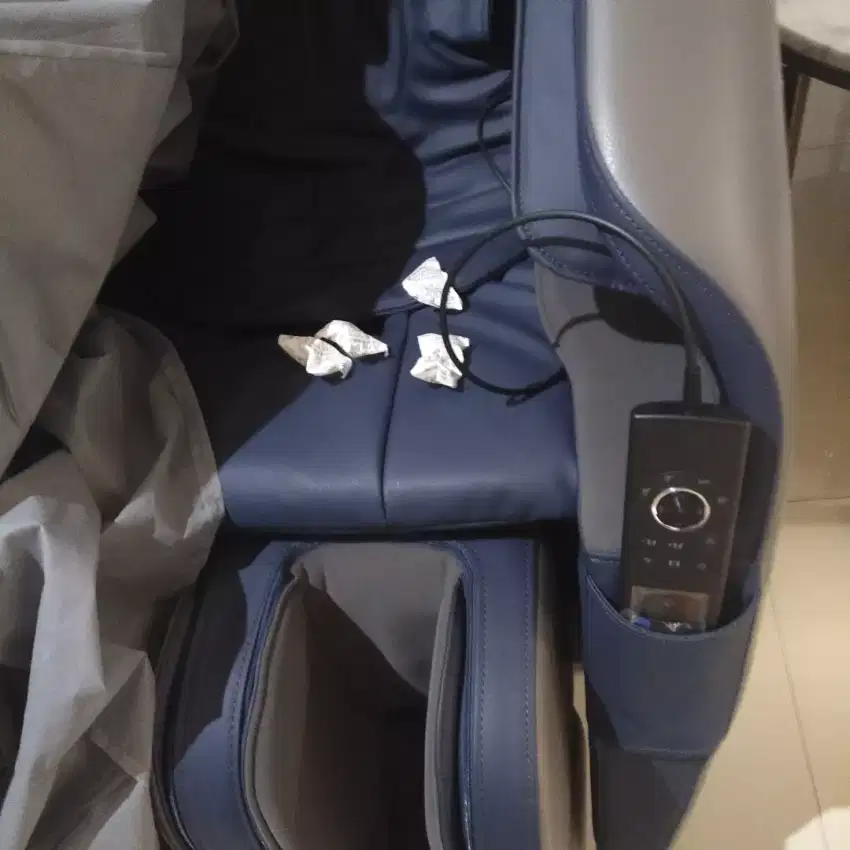 Kursi Pijat Elektrik like new 99,9%