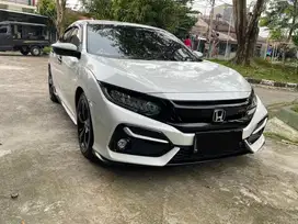 Jual Civic RS Hatch Back 2020