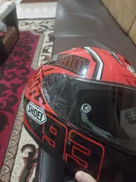 Jual helm shoei.