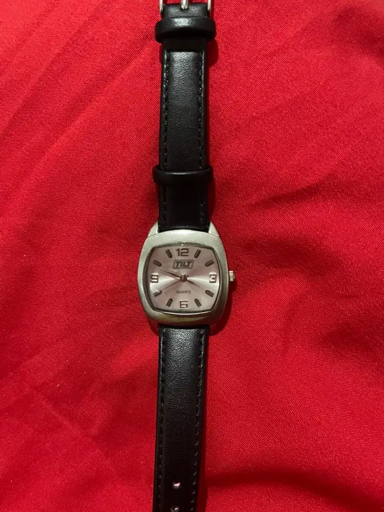 Jam Tangan Kulit Murah