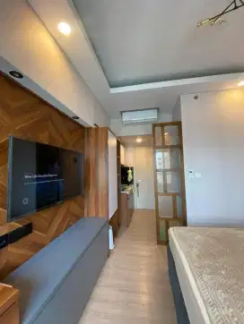APARTEMEN SPRINGLAKE SUMMARECON BEKASI