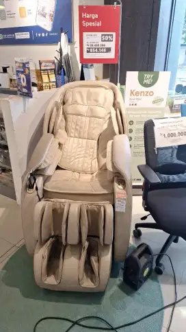 KENZO KURSI PIJAT