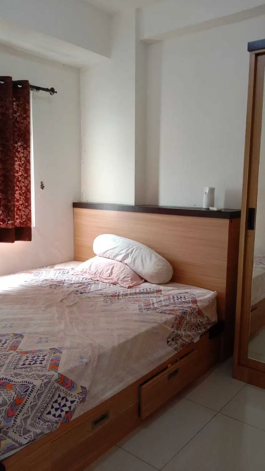 Sewa Tahunan Apartmen Green Pramuka City Tower Scarlet FullFurnished