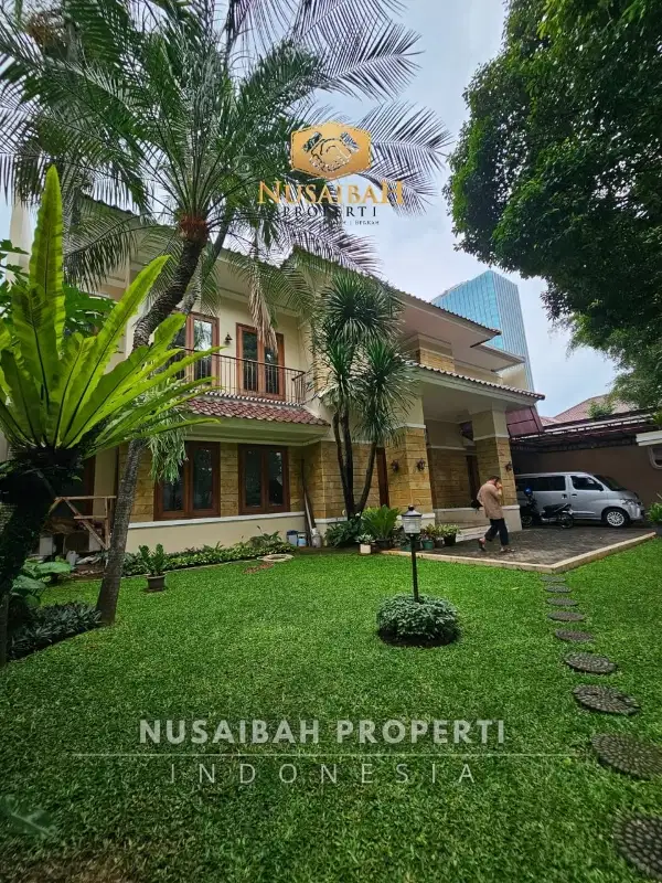 Rumah secondary kokoh melawai kebayoran baru