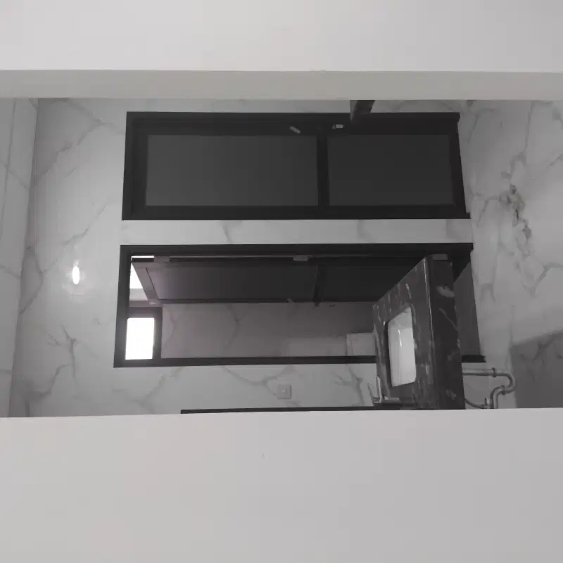 gedung 8 lantai di jaksel