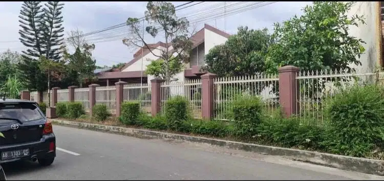 Rumah luas besar di pusat kota Yogjakarta Timoho