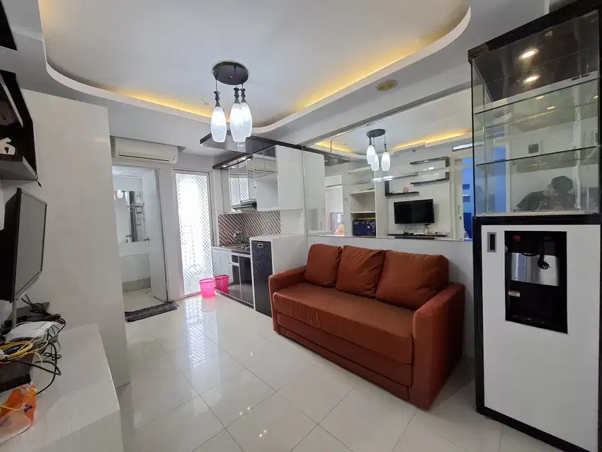 DISEWAKAN 2BR FURNISHED DAHLIA-FREE IPL APARTEMEN BASSURA CITY