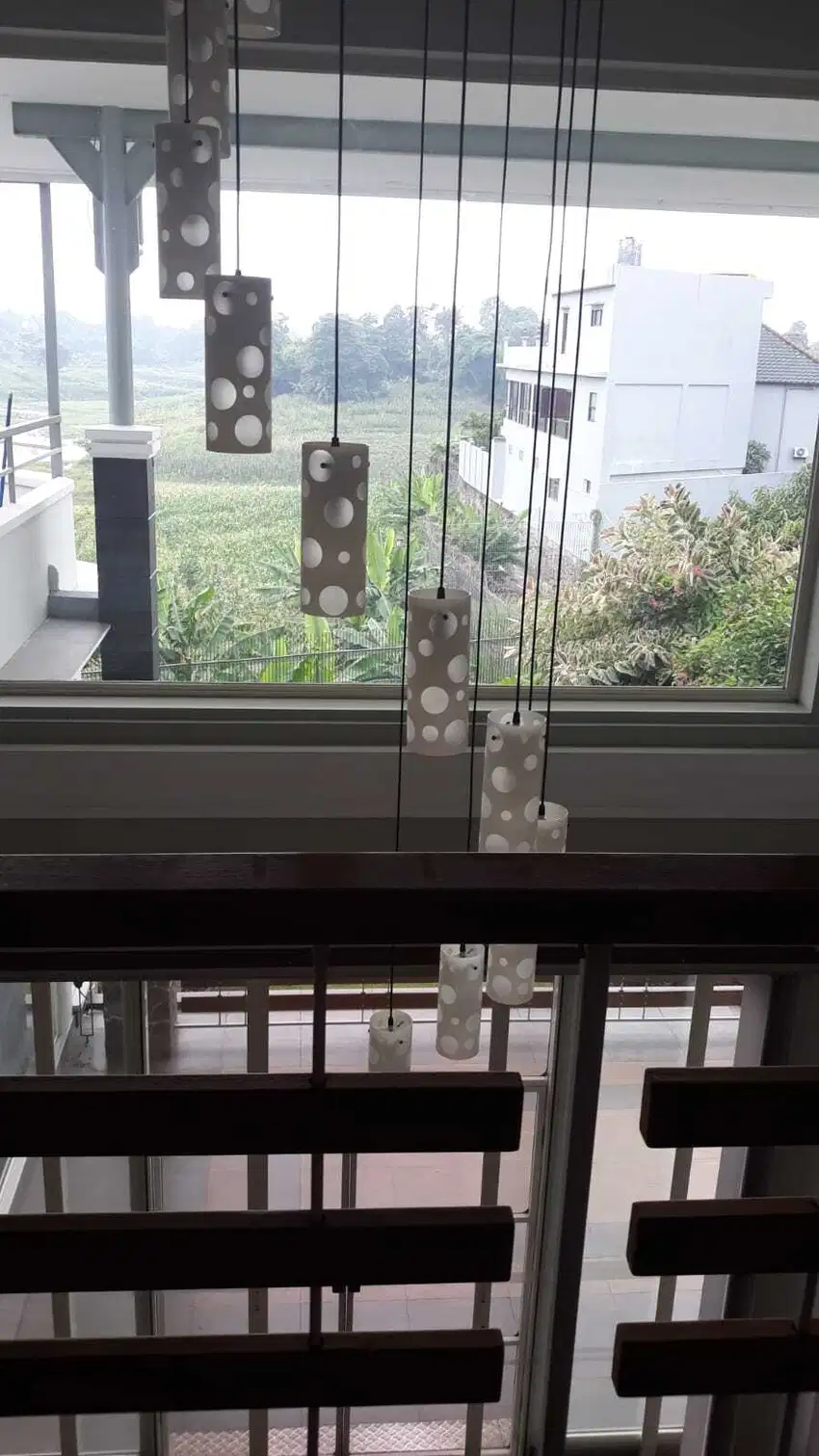 Rumah Mewah di Kota Baru Parahyangan Bandung, View Danau