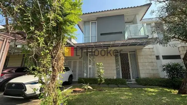 Rumah di Kota Baru Parahyangan Bandung Barat, 2 Lantai Non Furnish